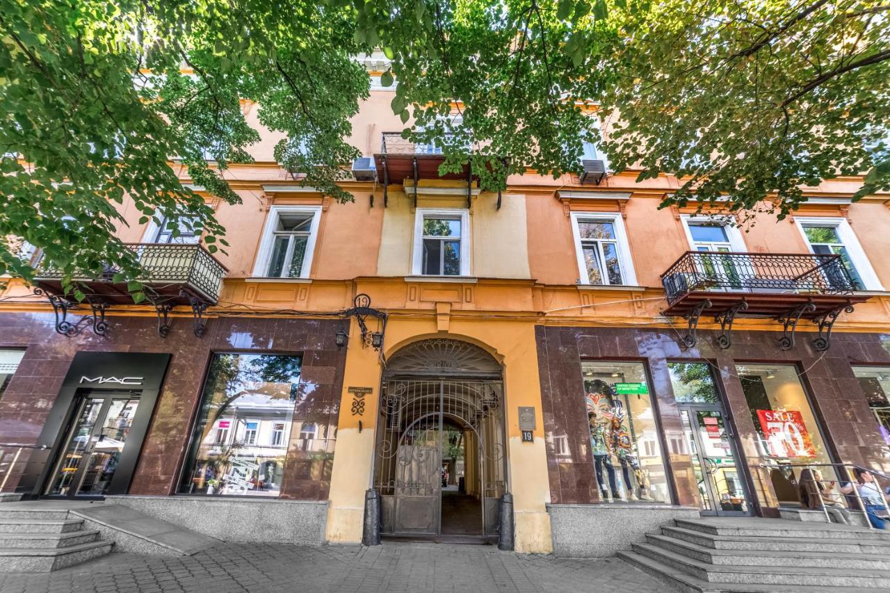 Deribasovskaya, 19 Apartment Odessa Esterno foto